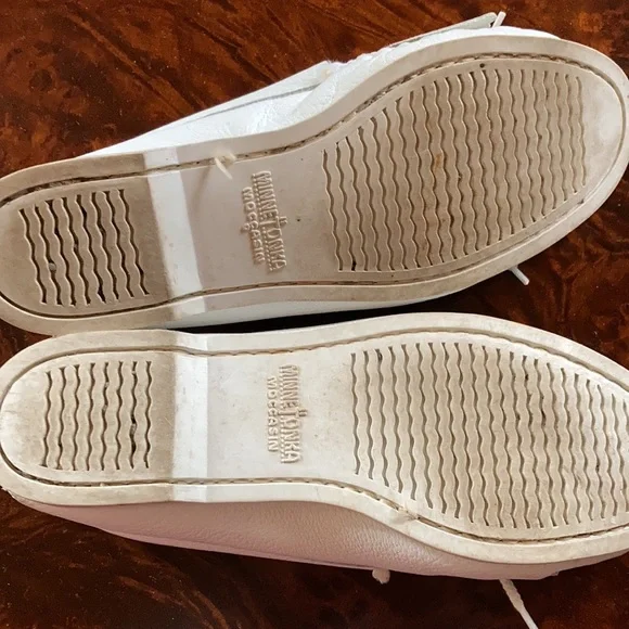 Minnetonka Moccasins - Ladies - Picture 4 of 4